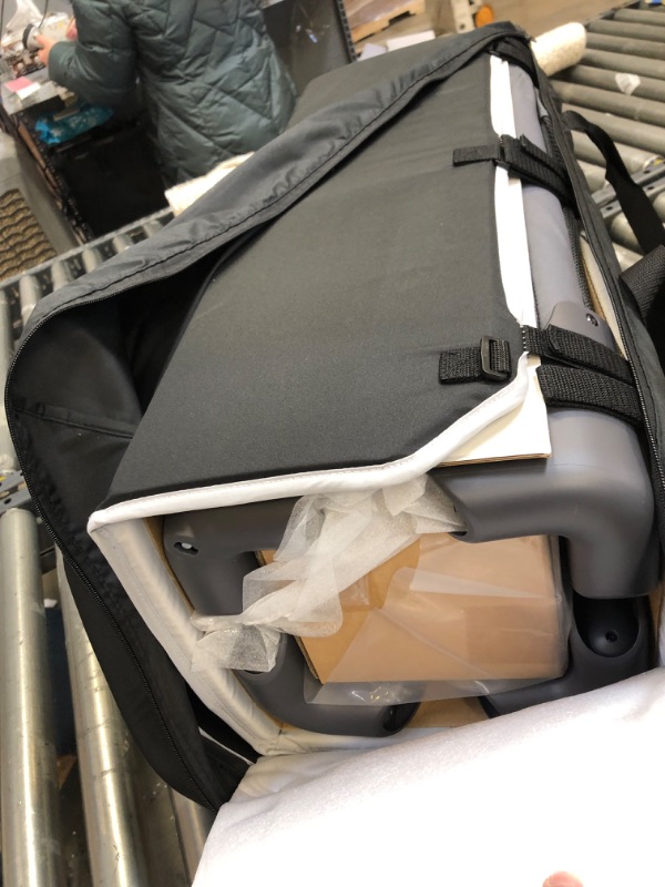 Photo 1 of 4moms Breeze GO Playard