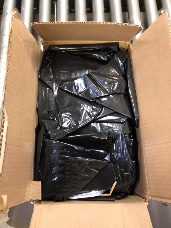 Photo 2 of 44-45 Gallon Trash Bags, (Huge 100 Count w/Ties) Extra Large Black Heavy Duty Garbage Bags - 39 Gallon - 40 Gallon - 42 Gallon - Large Trash Bag