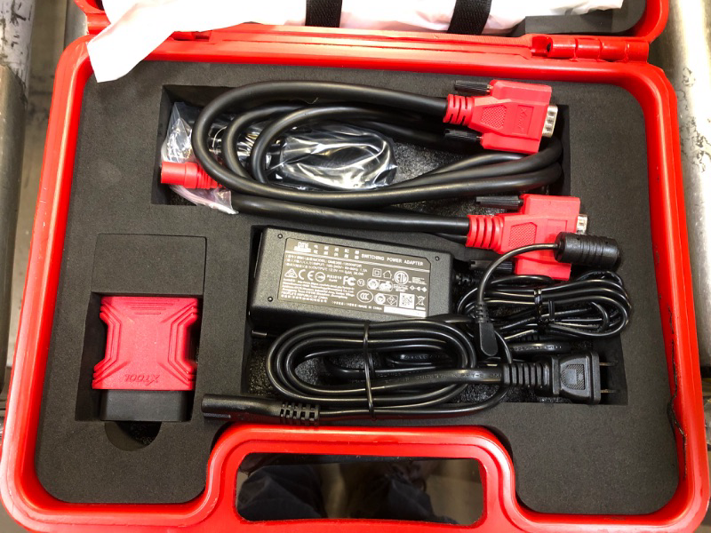 Photo 4 of XTOOL D8 Diagnostic Scan Tool with 3 Years Updates($600 Value), 2022 Newest, CAN FD, ECU Coding, 38+ Resets, Full Bi-Directional Control, All Systems Diagnostics, Key Programming, Crankshaft Relearn
