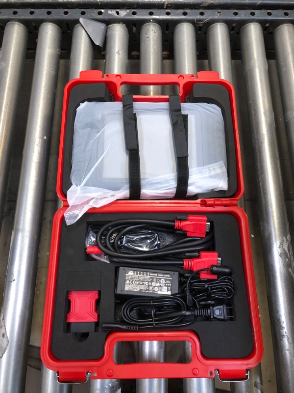 Photo 2 of XTOOL D8 Diagnostic Scan Tool with 3 Years Updates($600 Value), 2022 Newest, CAN FD, ECU Coding, 38+ Resets, Full Bi-Directional Control, All Systems Diagnostics, Key Programming, Crankshaft Relearn
