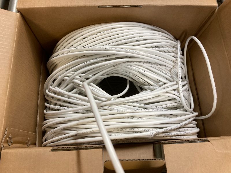 Photo 3 of CAT5e Plenum (CMP) Cable, 1000FT | 24AWG 4Pair, 350MHz Solid Network Cable Unshielded Twisted Pair (UTP)  (White)