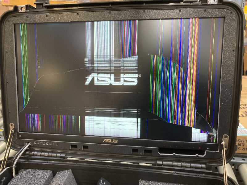 Photo 1 of Case Club Xbox Series X or S Pro Portable Gaming Station with Built-in 24" 1080p Monitor, Cooling Fans, 1MS / 144 Hertz - SCREEN IS DAMAGED - HAS SCREREN ARTIFACTS AND DAMAGED ON BOTTOM RIGHT CORNER -
