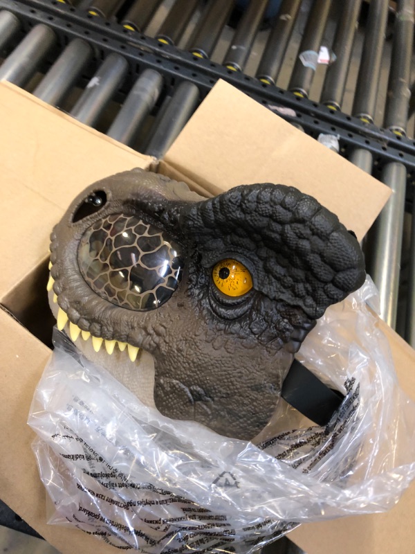 Photo 3 of Jurassic World Dominion Dinosaur Mask, Tyrannosaurus Rex Chomp N Roar with Motion and Sounds, T Rex Costume and Kids Role-Play Retail Packaging