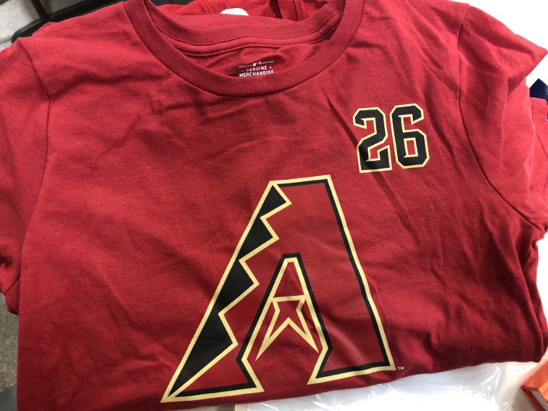 Photo 2 of Arizona Diamondbacks boys Red Backer T-Shirt -SIZE (L)12/14
