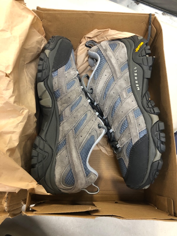 Photo 2 of Merrell Women's Moab 2 Vent Hiking Shoe, SIZE 8