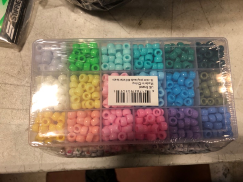Photo 2 of 2000 pcs Pony Beads kit in 2 Grid containers, Includes 1600 pcs Pony Beads + 400 pcs Alphabet Beads, Beads for Jewelry Making, Beads, Hair Beads, Beads for Crafts, Kandi Beads…
