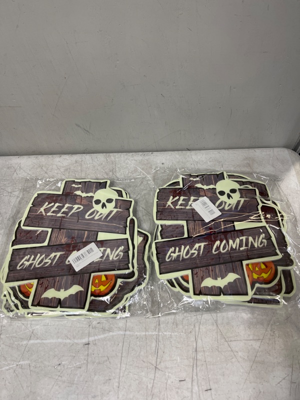 Photo 1 of 2PCS HALLOWEEN GARDEN FLOOR SIGNS
