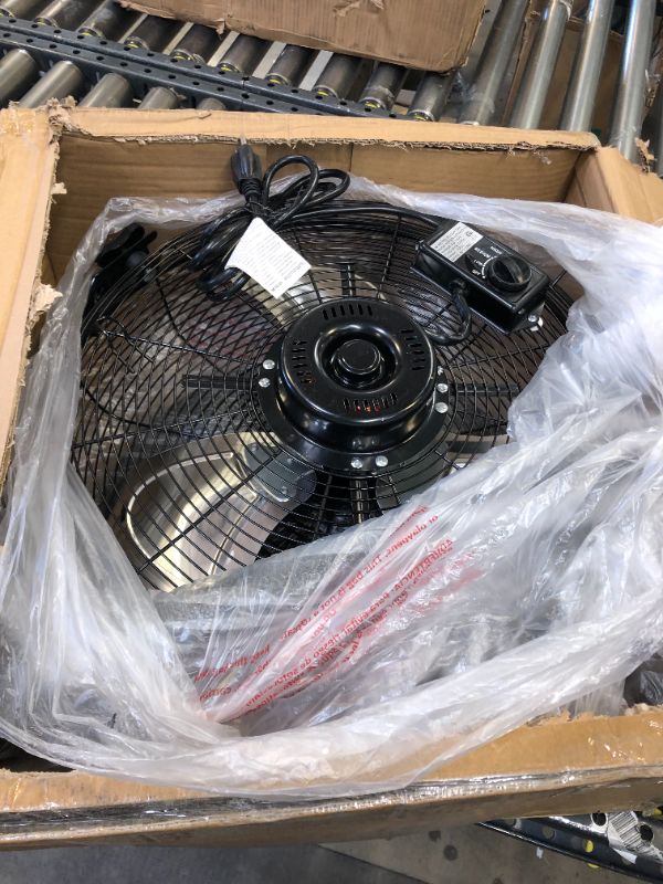 Photo 1 of 18" METAL FLOOR FAN MODEL HIFANXSTAND1