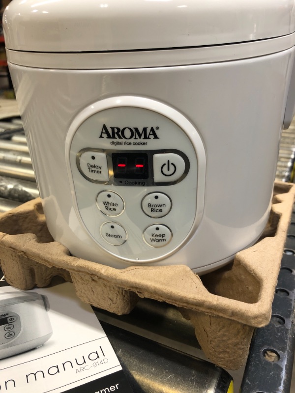 Photo 2 of Aroma Housewares 8-Cup (Cooked) (4-Cup UNCOOKED) Digital Rice Cooker and Food Steamer (ARC-914D),White
