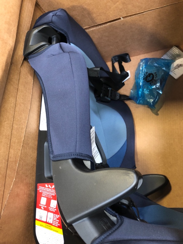 Photo 1 of Cosco Finale DX 2 in 1 Booster Car Seat Sport Blue