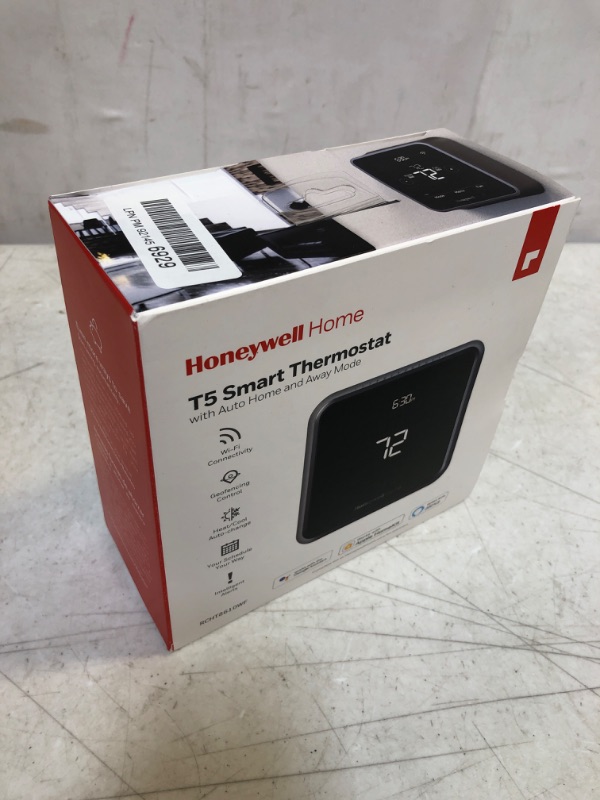 Photo 3 of Honeywell RCHT8610WF2006/W Lyric T5 Wi-Fi SMART Thermostat