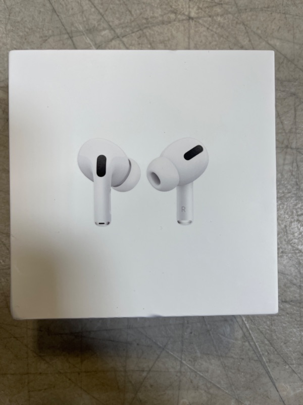 Photo 2 of Apple AirPods Pro (1st Generation)
