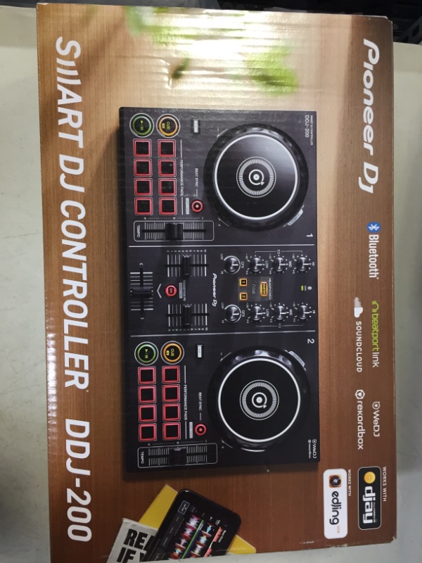 Photo 2 of Pioneer DDJ200 DJ Controller