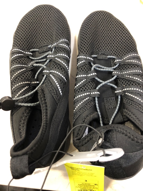 Photo 2 of Boys' Windsor Apparel Water Shoes - All in Motion Black SIZE 3