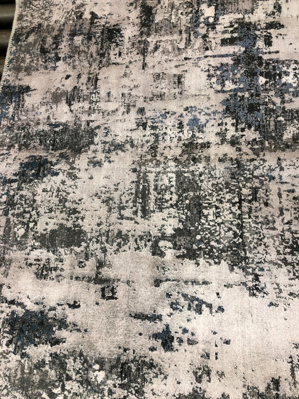Photo 1 of area rug--3'x2'- 