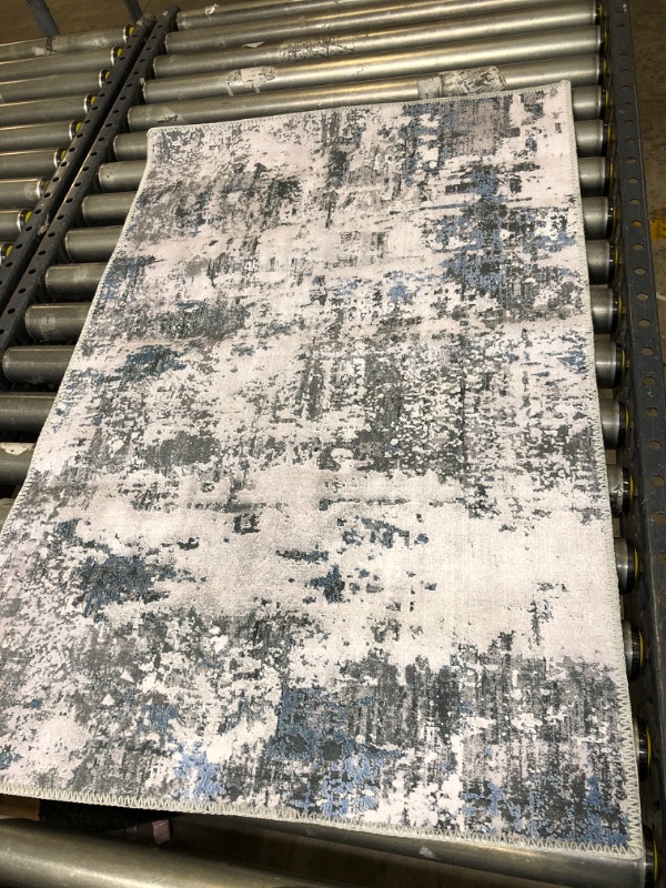 Photo 1 of area rug--3'x2'- 