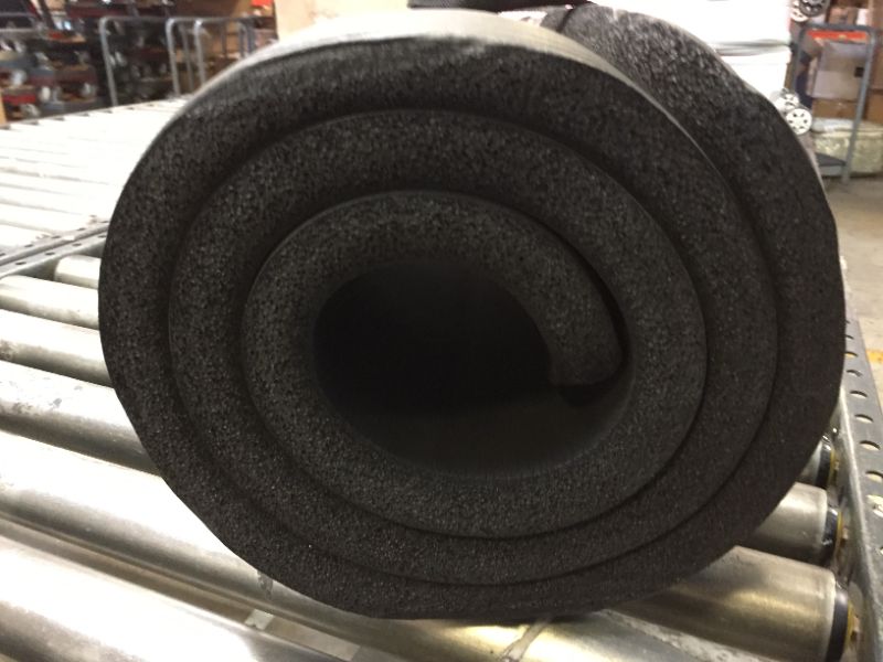 Photo 3 of  1/2-Inch Extra Thick Exercise Yoga Mat
