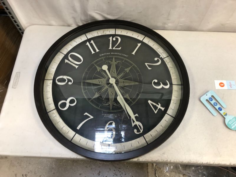 Photo 1 of 24" decorative clock **HANDS DO NOT WORK PROPERLY** 