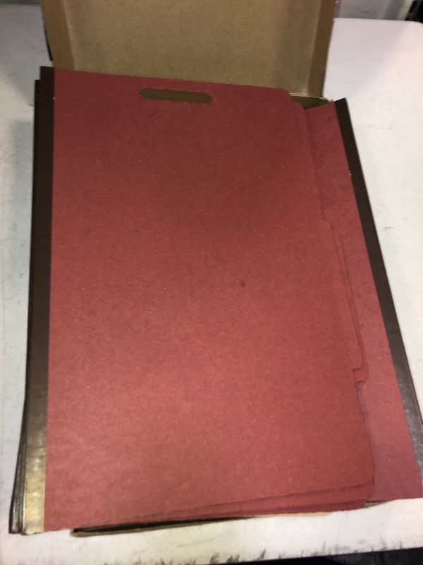 Photo 3 of Pendaflex PFX29075R 2-divider Recycled Classification Folders 10 / Box Red