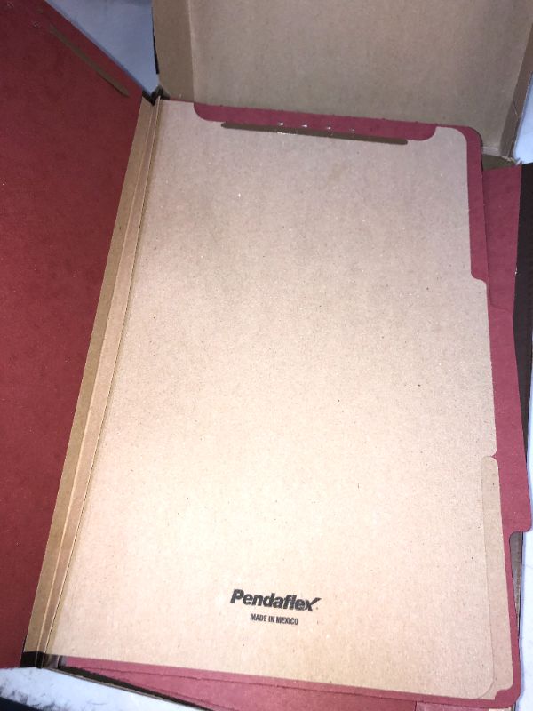 Photo 2 of Pendaflex PFX29075R 2-divider Recycled Classification Folders 10 / Box Red
