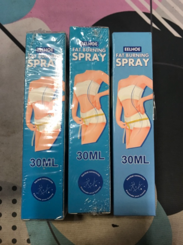 Photo 2 of 3 Pcs Saggy Skin Tightening Herbal Spray, Skin Tightening Spray, Fit Plus Skin Tightening Spray for Women Men Skin Body Spray (3 x 30 ml)
