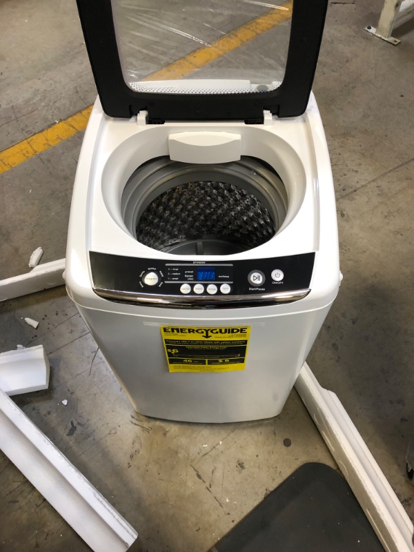 Photo 3 of Black + Decker 0.9 Cu. ft. Portable Washer Bpwm09w