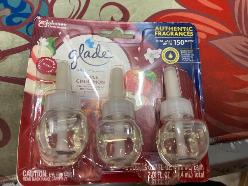 Photo 2 of  Glade PlugIns Refill 3 CT, Apple Cinnamon, 2.01 FL. OZ. Total,