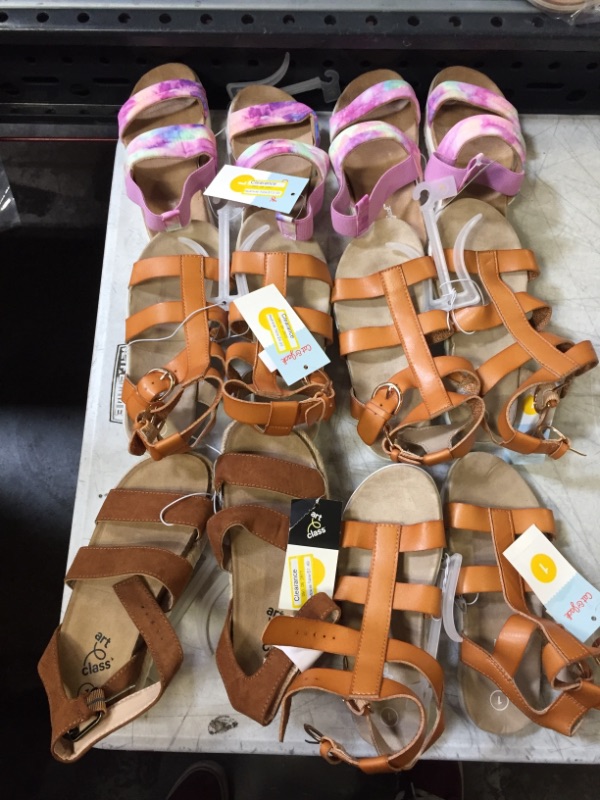 Photo 1 of BAG LOT -- KIDS SHOES SIZE 1 6 PAIRS 