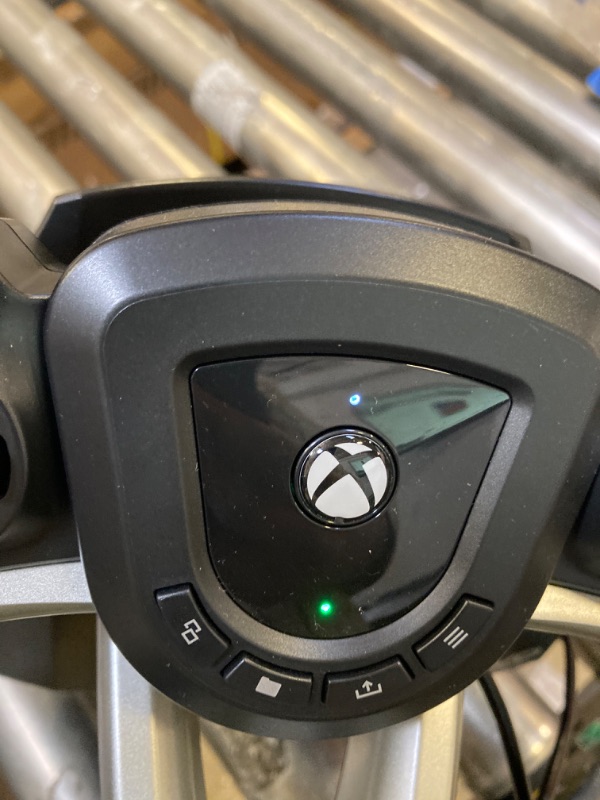 Photo 3 of Racing Wheel Overdrive Designed for Xbox Series X|S By HORI - Officially Licensed by Microsoft
