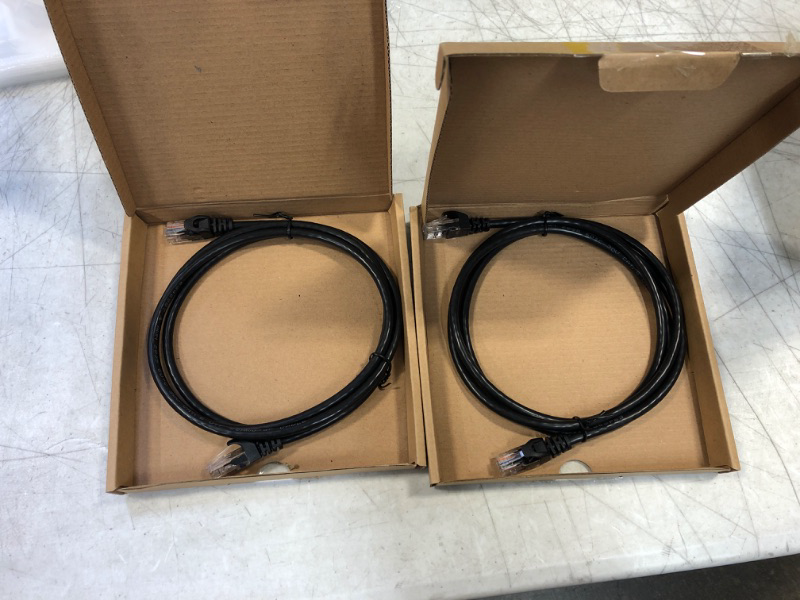 Photo 2 of Amazon Basics RJ45 Cat-6 Gigabit Ethernet Patch Internet Cable - 5 Foot
{pack of 2}