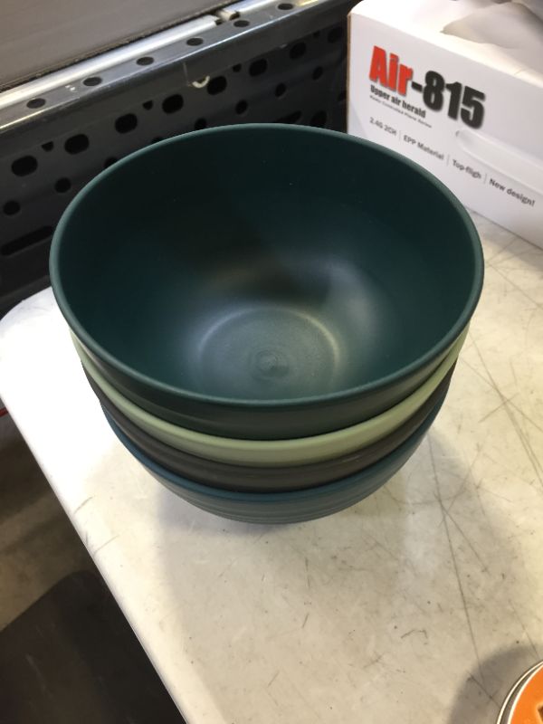 Photo 1 of 4 pack plastic bowls 