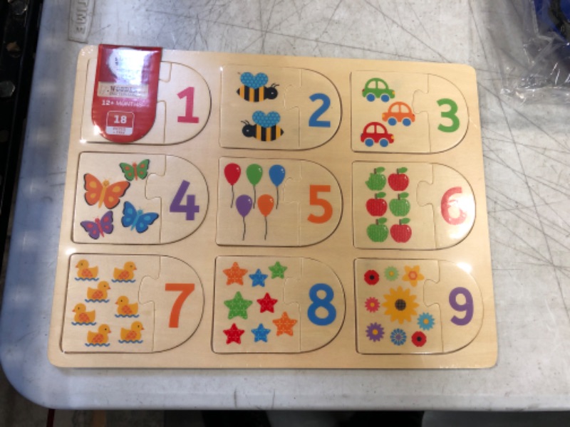 Photo 2 of Bigjigs Toys Picture and Number Matching Puzzle
