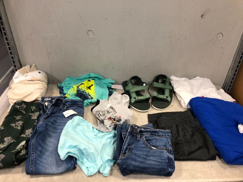 Photo 1 of BAG LOT OF BOYS CLOTHING - DIFFERENT STYLES ANS SIZES --SOLD AS IS-- 