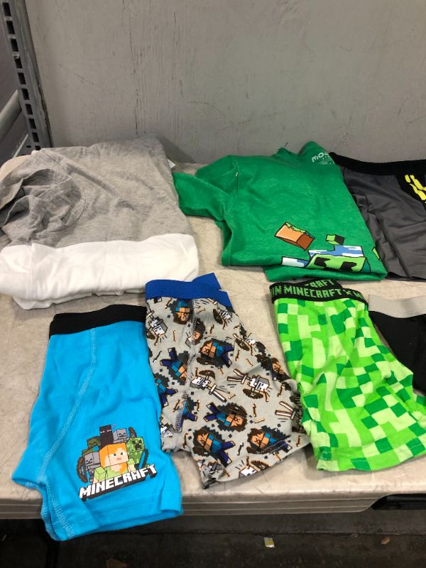 Photo 2 of BAG LOT OF MENS AND BOYS CLOTHING --DIFFERENT STYLES AND SIZES ---- SOLD AS IS ---