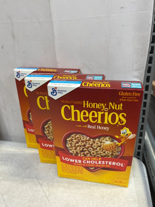 Photo 2 of 3PC - Honey Nut Cheerios Heart Healthy Cereal, Gluten Free Cereal With Whole Grain Oats, 10.8 oz - EXP: NOV 03, 2022
