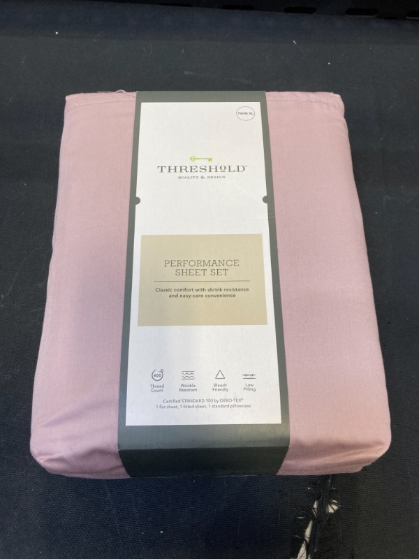 Photo 2 of 100% Cotton Sheet Set - Room Essentials™
, TWIN/ XL TWIN 