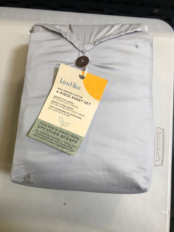 Photo 2 of 100% Organic Cotton Solid Sheet Set - Kindlier
QUEEN - PACKAGING IS DIRTY 