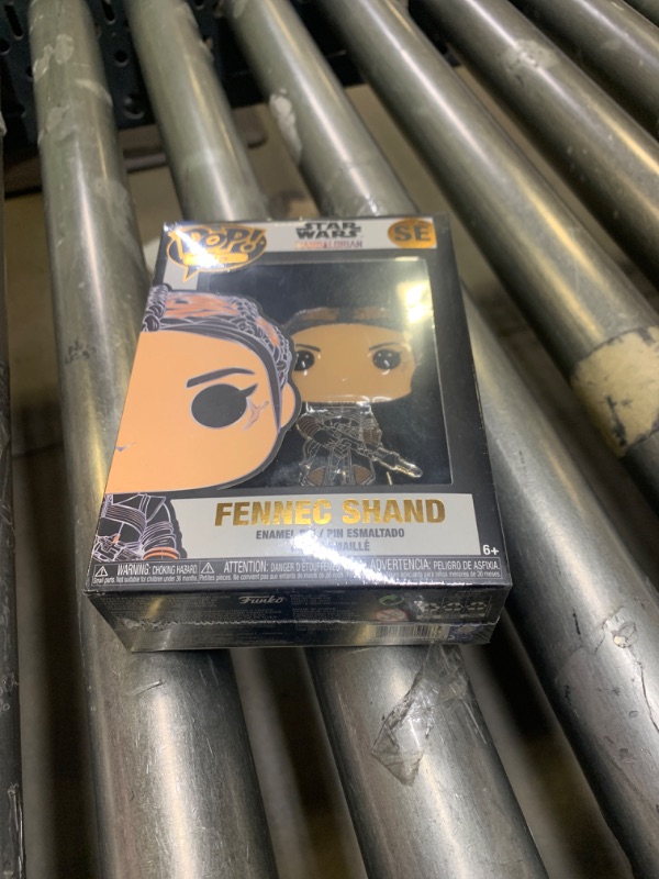 Photo 2 of Funko Pop! Pin: Star Wars Mandalorian FENNEC SHAND SE SG, Item is New, Item is Sealed

