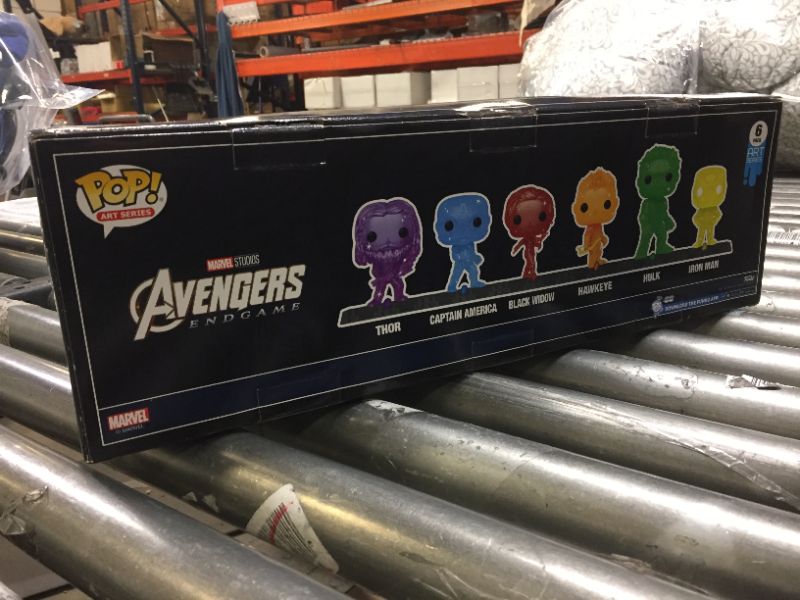 Photo 3 of Funko POP! Artist Series: Marvel Infinity Saga - Avengers with Base (6 Pack) Amazon Exclusive
