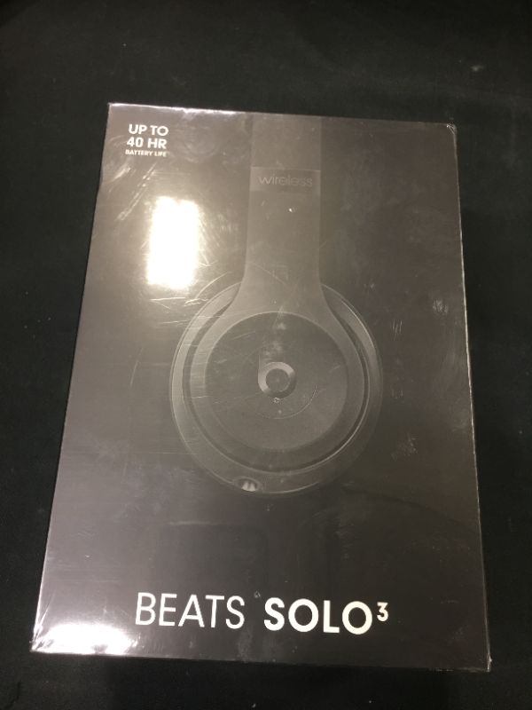 Photo 3 of Beats Solo3 Wireless On-Ear Headphones - Apple W1 Headphone Chip, Class 1 Bluetooth, 40 Hours of Listening Time, Built-in Microphone - Black