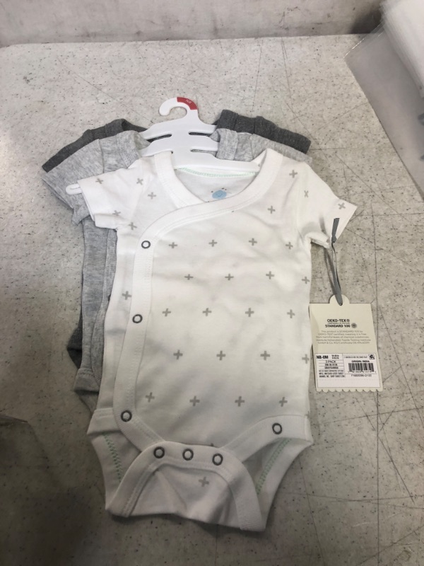 Photo 2 of Baby 3pk Short Sleeve Basic Side Snap Bodysuit - Cloud Island™ Gray
, SIZE NEWBORN 