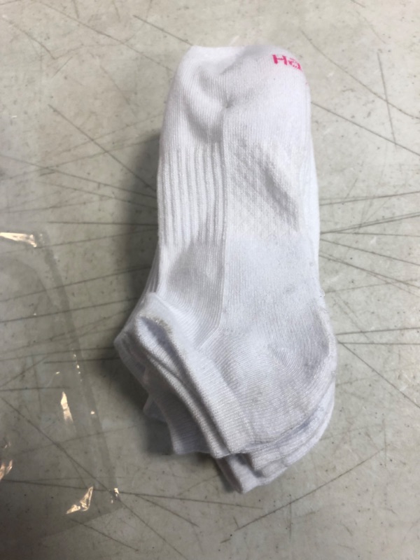 Photo 2 of 5 PAIRS OF SOCKS WHITE - SIZE UNKNOWN