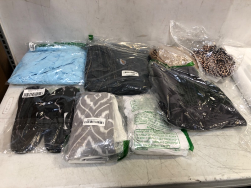 Photo 1 of BAG LOT, ASSORTED RANDOM MISC. USED CLOTHING BUNDLE, VARIOUS SIZES AND COLORS, SOLD AS IS
