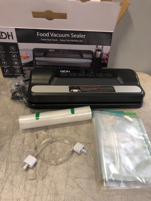 Photo 2 of QDH Vacuum Sealer Machine With Built-in Cutter, 95kPa Pro Vacuum Food Sealer, Automatic 5-in-1 Food Sealer Led Indicator Lights,Easy to Clean,Dry & Moist Food Modes,Compact Design (A)
