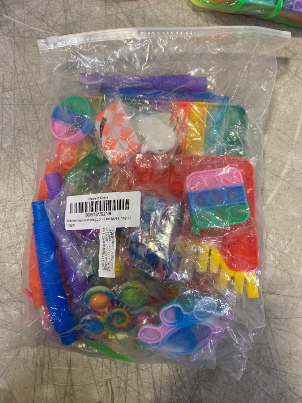 Photo 1 of Big Fidget Pack Cheap, Fidget Toy Set Stress Anxiety Relief Tools, Sensory Fidget Toy Pack with Marble Mesh Anxiety Pop Tube Keychain Fidget Packs for Adults Children (A2-33 Pcs)
