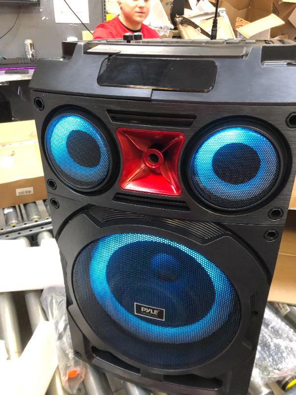Photo 9 of Portable Bluetooth PA Speaker System - 800W 10” Rechargeable Speaker, TWS, Party Light, LED Display, FM/AUX/MP3/USB/SD, Wheels - Wireless Mic, Remote Control, Tablet Holder Included - Pyle PHP210DJT------there is a crack on the top part view pictures 
