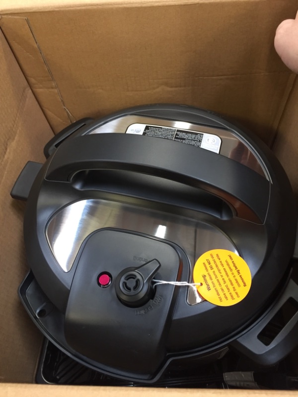Photo 1 of 8 qt. Stainless Steel Duo Electric Pressure Cooker
