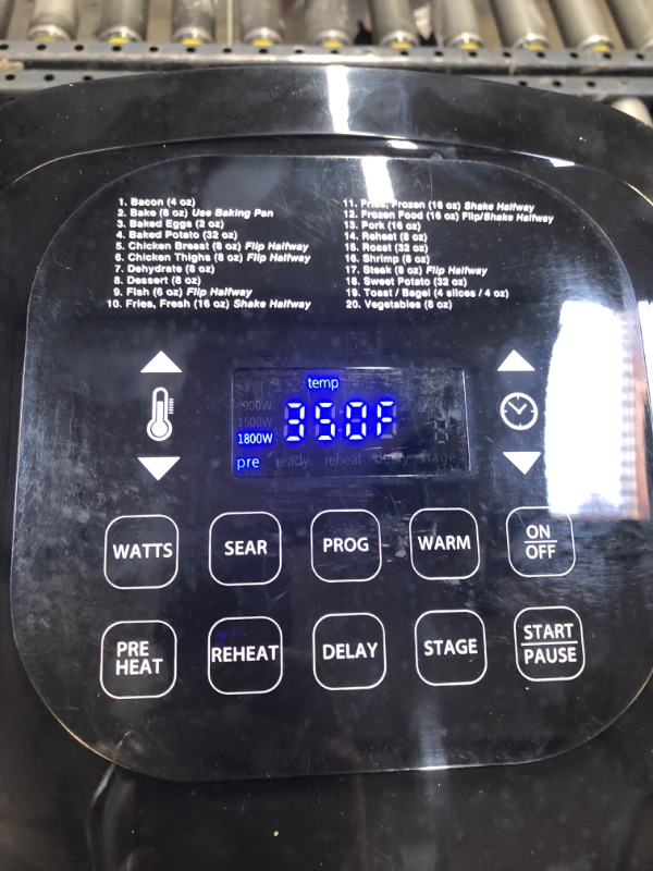 Photo 2 of ***SOLD FOR PARTS ONLY***Brio 7.25 qt. Black Digital Air Fryer with Riser----very used and dirty ----cleaning needed 