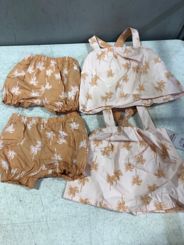 Photo 2 of Carter's Just One You® Baby Girls' Palm Top & Bottom Set sz 3M (2)