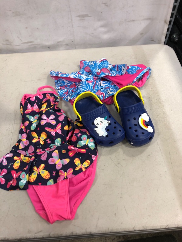 Photo 1 of 3 PC KIDS SWIM ITEMS ( DIFFERENT STYLE AND SIZES ) 